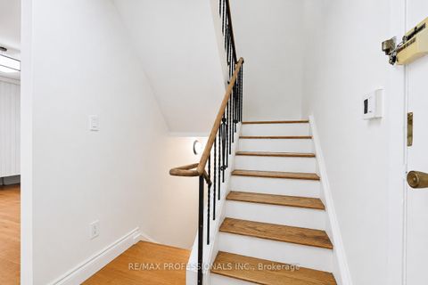 Photo 15 at 20 - 160 Carsbrooke Road, Etobicoke West Mall, Toronto