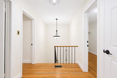 Photo 16 at 20 - 160 Carsbrooke Road, Etobicoke West Mall, Toronto