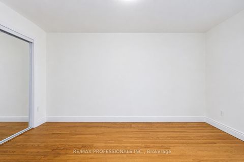 Photo 20 at 20 - 160 Carsbrooke Road, Etobicoke West Mall, Toronto