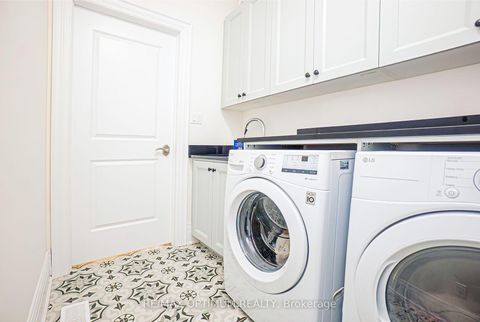 Photo 30 at 53 Kinburn Crescent, Vellore Village, Vaughan