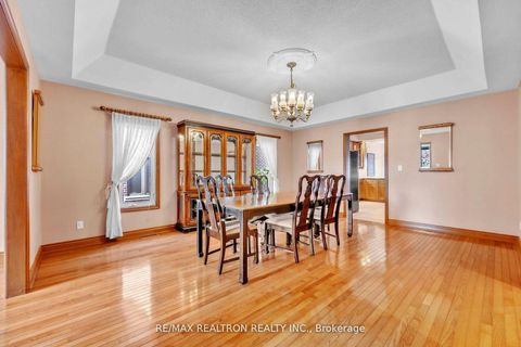 Photo 2 at 36A Puccini Drive, Oak Ridges, Richmond Hill