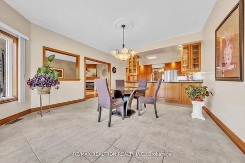 Photo 3 at 36A Puccini Drive, Oak Ridges, Richmond Hill