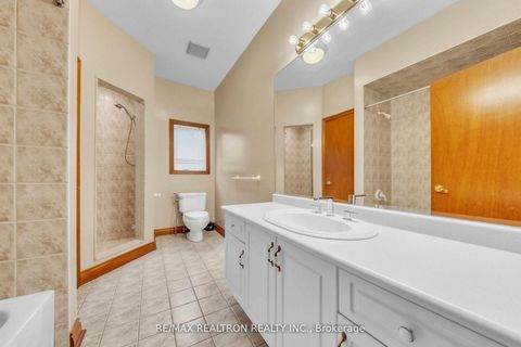 Photo 29 at 36A Puccini Drive, Oak Ridges, Richmond Hill