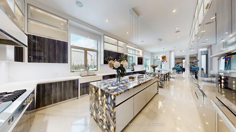 Photo 20 at 42 Wimpole Drive, Windfields, Toronto