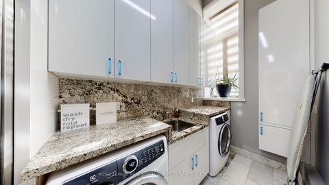 Photo 22 at 42 Wimpole Drive, Windfields, Toronto