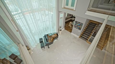 Photo 24 at 42 Wimpole Drive, Windfields, Toronto