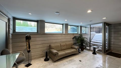 Photo 39 at 42 Wimpole Drive, Windfields, Toronto