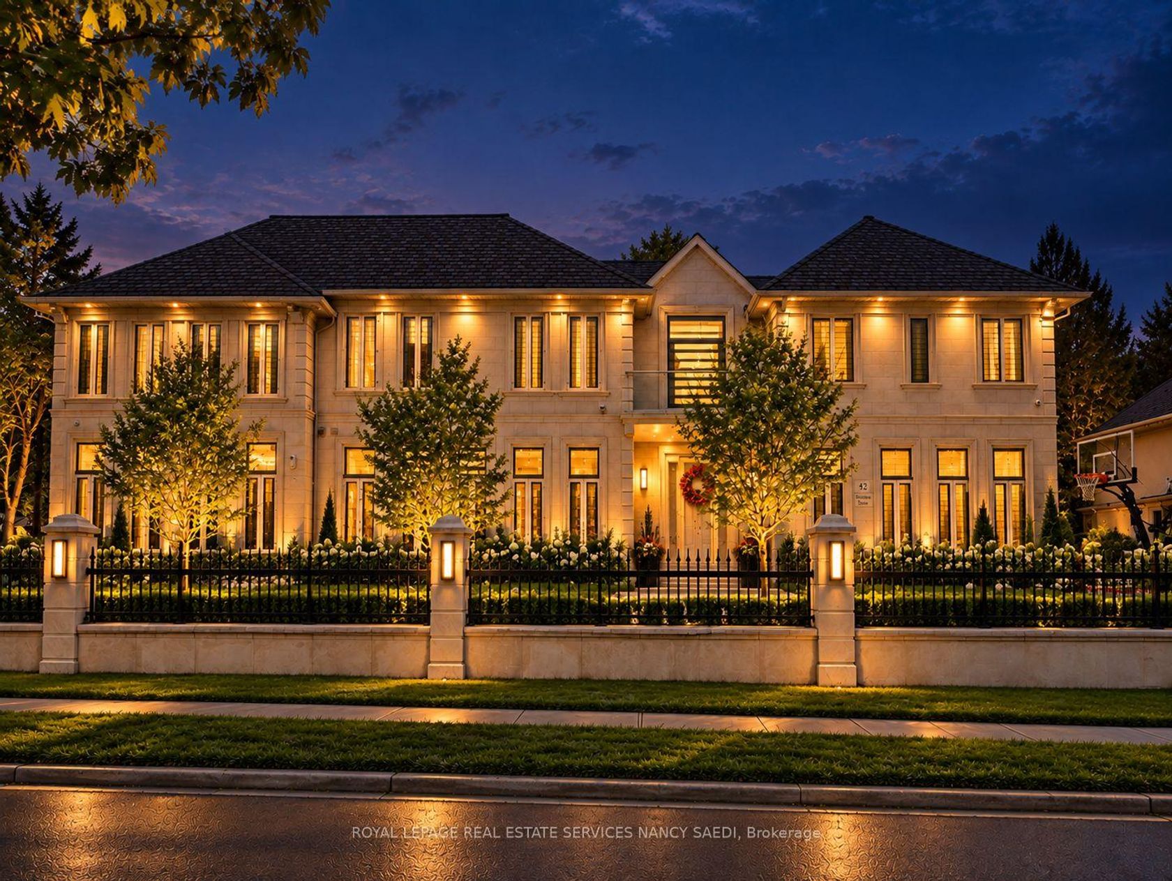 42 Wimpole Drive, Windfields, Toronto 