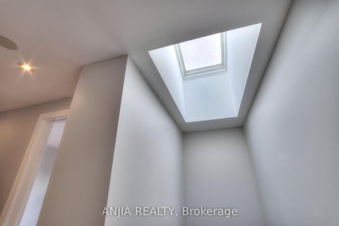 Photo 7 at 14 Cherrystone Drive, Hillcrest Village, Toronto