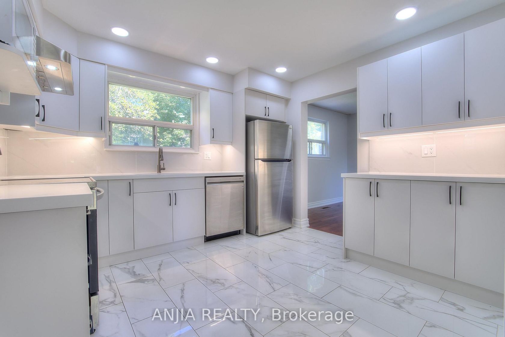14 Cherrystone Drive, Hillcrest Village, Toronto 