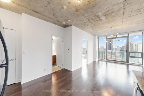 Photo 2 at 2207 - 33 Lombard Street, Yonge Corridor, Toronto