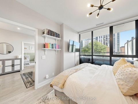 Photo 18 at 406 - 11 Lillian Street, Mount Pleasant West, Toronto