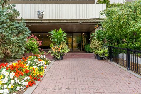 Photo 1 at 319 - 35 Ormskirk Avenue, Swansea, Toronto