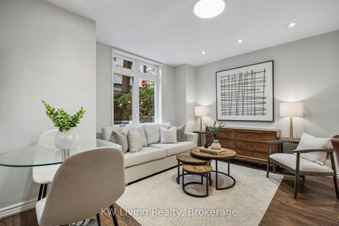 Photo 2 at 3 - 87 Lillian Street, Mount Pleasant West, Toronto