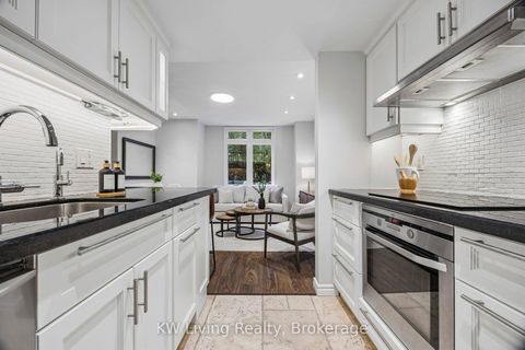 Photo 10 at 3 - 87 Lillian Street, Mount Pleasant West, Toronto