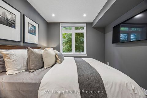 Photo 16 at 3 - 87 Lillian Street, Mount Pleasant West, Toronto