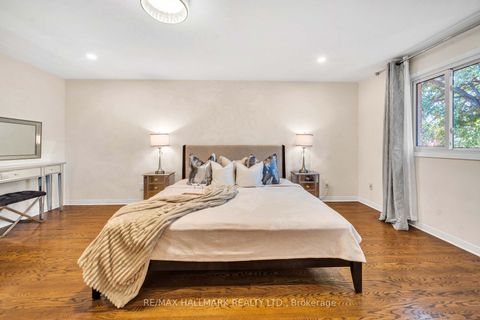 Photo 15 at 17 Twin Circle Court, Branson, Toronto