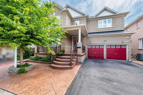 Photo 0 at 233 Vellore Avenue, Vellore Village, Vaughan