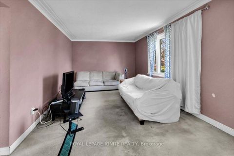 Photo 4 at 76 Celeste Drive, West Hill, Toronto