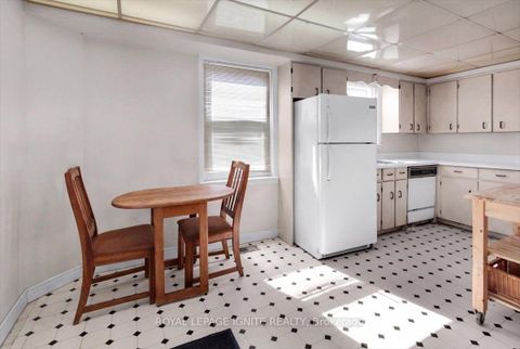 Photo 8 at 76 Celeste Drive, West Hill, Toronto
