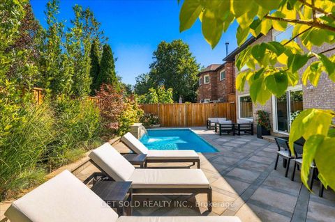 Photo 42 at 10 Coldwater Court, Beverley Glen, Vaughan