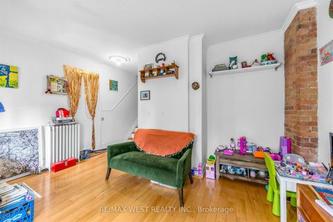 Photo 6 at 284 Lisgar Street, Little Portugal, Toronto