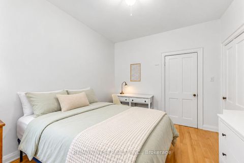 Photo 17 at 284 Lisgar Street, Little Portugal, Toronto