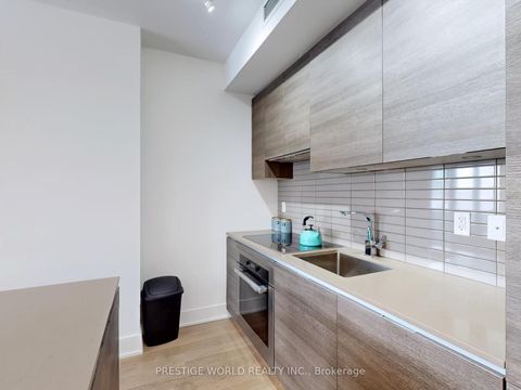 Photo 16 at 1401 - 200 Bloor Street West Street W, Annex, Toronto