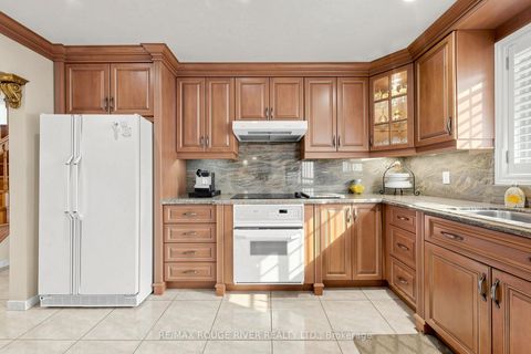 Photo 16 at 48 Chillery Avenue, Eglinton East, Toronto