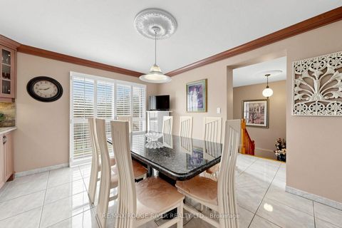 Photo 18 at 48 Chillery Avenue, Eglinton East, Toronto