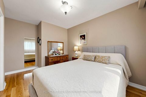 Photo 31 at 48 Chillery Avenue, Eglinton East, Toronto
