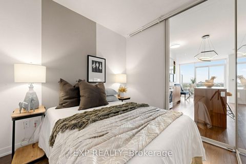 Photo 15 at 611 - 31 Tippett Road, Clanton Park, Toronto