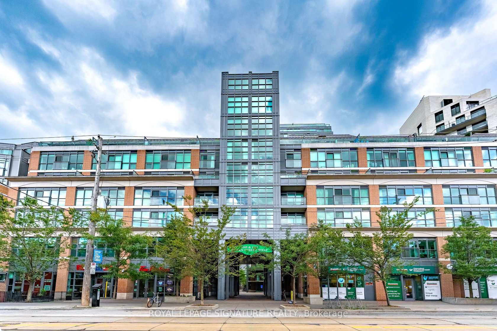 328 - 1169 Queen Street W, Little Portugal, Toronto 