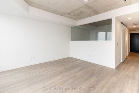 Photo 20 at 709 - 689 The Queensway, Queensway, Toronto