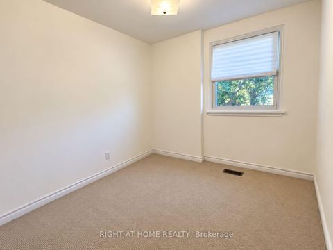 Photo 5 at 223 Ellendale Drive, Dorset Park, Toronto