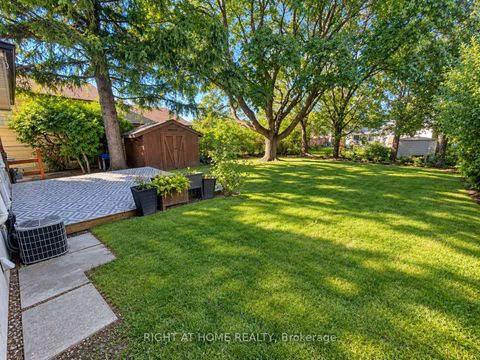 Photo 8 at 223 Ellendale Drive, Dorset Park, Toronto