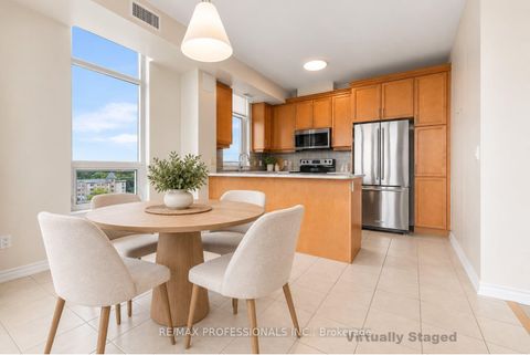 Photo 2 at 816 - 1135 Royal York Road, Humber Valley, Toronto