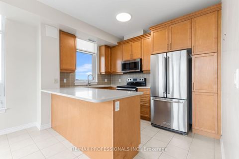 Photo 4 at 816 - 1135 Royal York Road, Humber Valley, Toronto