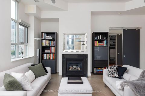 Photo 8 at 801 - 155 Dalhousie Street, Yonge Corridor, Toronto