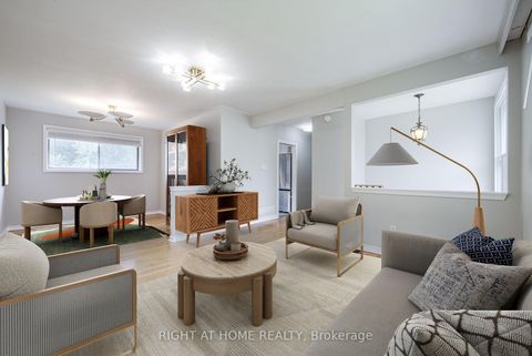 Photo 5 at 11 Fareham Crescent, Guildwood, Toronto