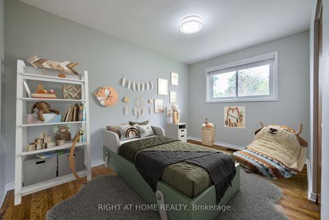 Photo 7 at 11 Fareham Crescent, Guildwood, Toronto