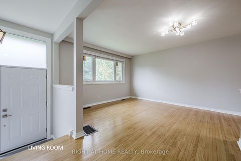 Photo 11 at 11 Fareham Crescent, Guildwood, Toronto