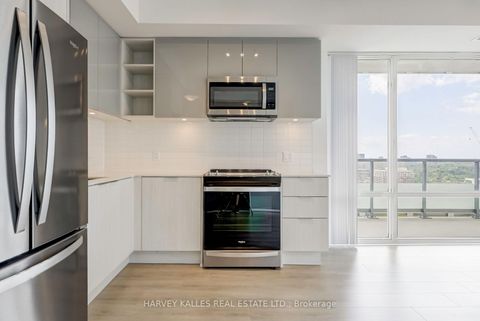 Photo 3 at 2209 - 25 Holly Street, Mount Pleasant West, Toronto