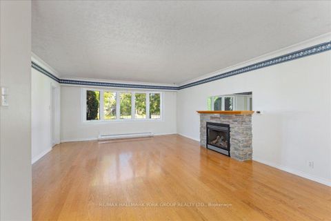 Photo 13 at 209 South Channel Drive, Keswick North, Georgina
