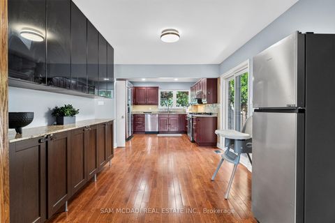 Photo 9 at 188 Birkdale Road, Bendale, Toronto