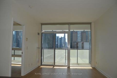 Photo 6 at 914 - 1 Market Street, Waterfront Communities C8, Toronto