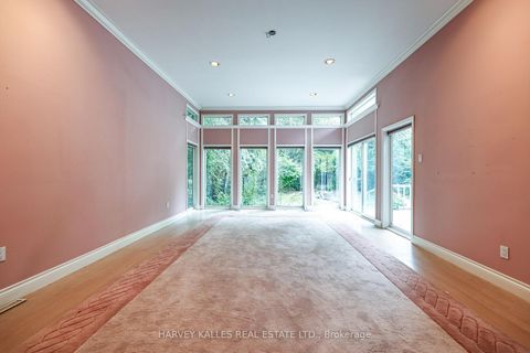 Photo 13 at 2 Colvestone Road, Windfields, Toronto