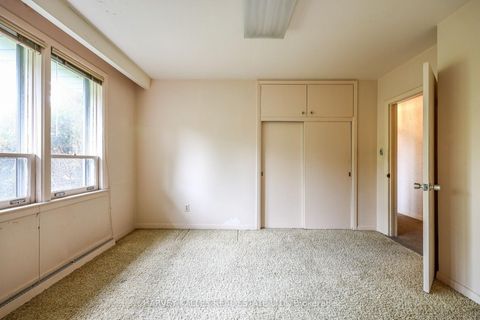 Photo 31 at 2 Colvestone Road, Windfields, Toronto