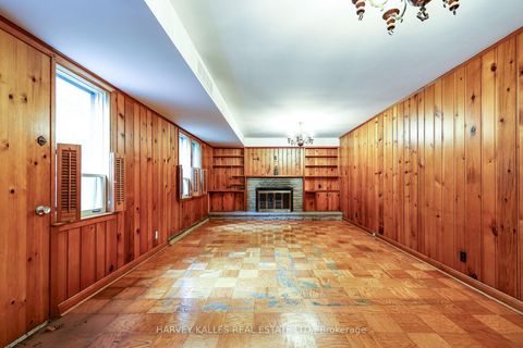 Photo 37 at 2 Colvestone Road, Windfields, Toronto