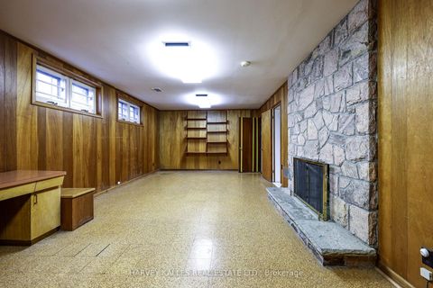 Photo 45 at 2 Colvestone Road, Windfields, Toronto